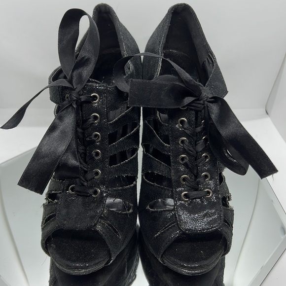 Sexy Lace-Up Cut out Peep Toe Little Black High Heels - Picture 5 of 10